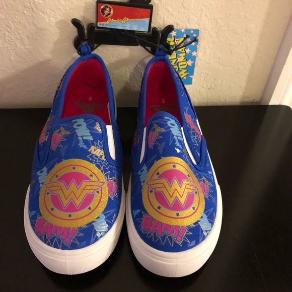 DC Comics Other - Girls Wonder Woman Slip On Sneakers Size 2 NWT
